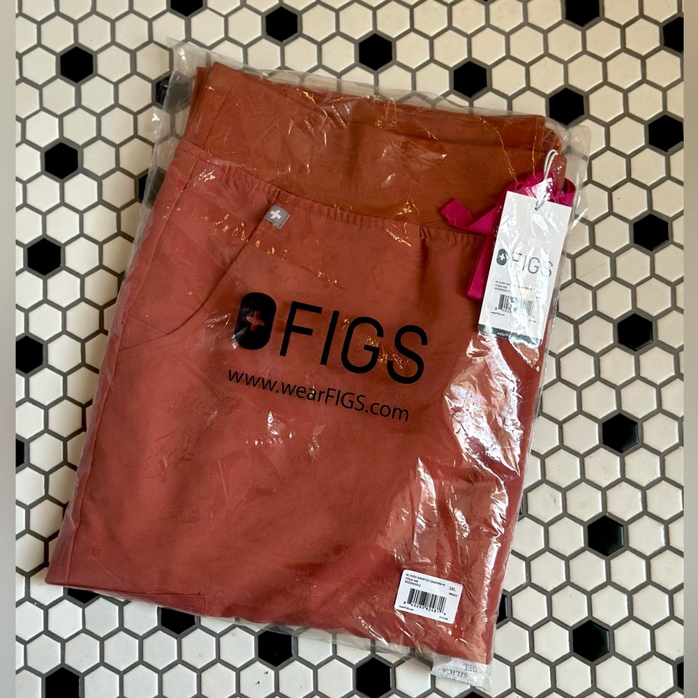 FIGS Zamora Jogger Scrub Pant
